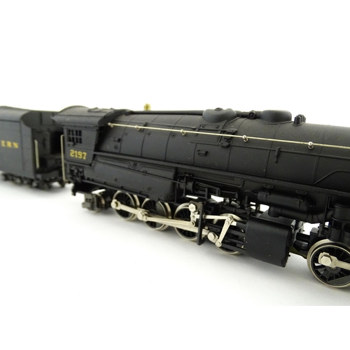 964A - Toys - Model Train / Railway Interest : Two scale model Rivarossi HO gauge locomotives comprising Un... 