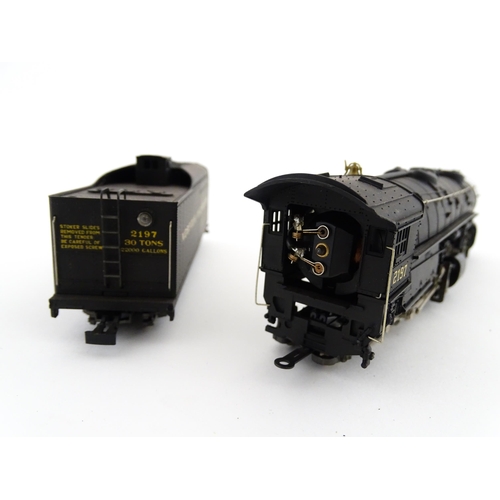 964A - Toys - Model Train / Railway Interest : Two scale model Rivarossi HO gauge locomotives comprising Un... 