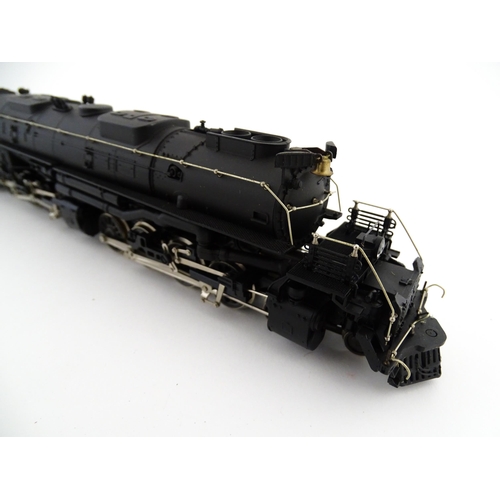 964A - Toys - Model Train / Railway Interest : Two scale model Rivarossi HO gauge locomotives comprising Un... 