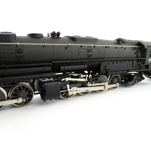 964A - Toys - Model Train / Railway Interest : Two scale model Rivarossi HO gauge locomotives comprising Un... 