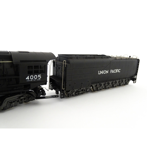 964A - Toys - Model Train / Railway Interest : Two scale model Rivarossi HO gauge locomotives comprising Un... 