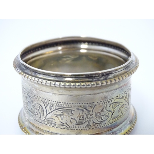 350 - Assorted silver and white metal items to include a napkin ring hallmarked 1925, a Geo III silver sal... 