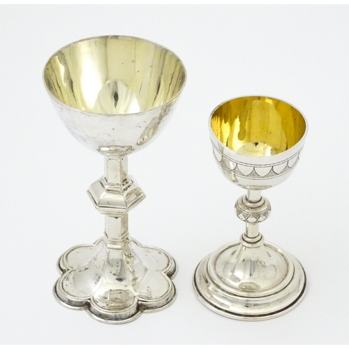 347 - Ecclesiastical Travelling communion wares to include white metal and silver plate chalice and paten ... 