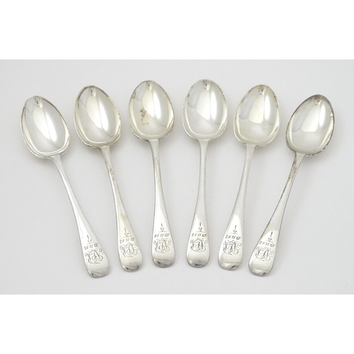 349 - Six silver teaspoons hallmarked Sheffield 1902, maker Walker & Hall . Approx. 5 1/4