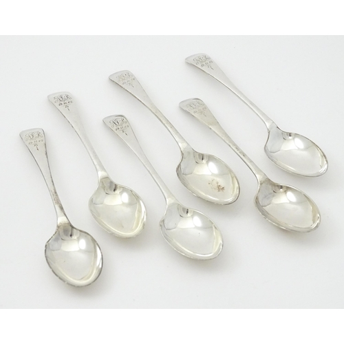 349 - Six silver teaspoons hallmarked Sheffield 1902, maker Walker & Hall . Approx. 5 1/4