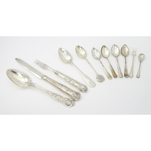 360 - Assorted silver flatware / cutlery to include a Geo III teaspoon, Victorian Kings pattern dessert sp... 