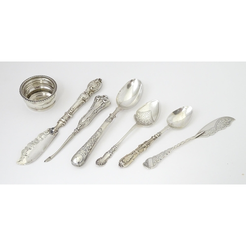 372 - Assorted items to include a Victorian silver preserve spoon hallmarked Birmingham 1896, a Victorian ... 