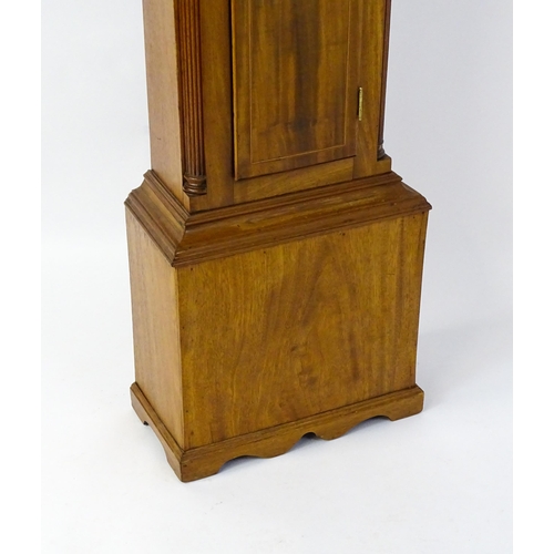 1431 - Francis Henderson - Mussleborough : A late 18th / early 19thC walnut cased 8-day longcase clock. The... 