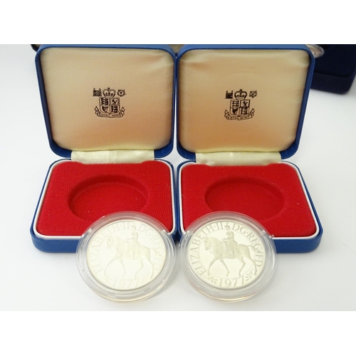 893 - Coins : assorted coins to include a Royal Mint silver proof crown commemorating the centenary of the... 