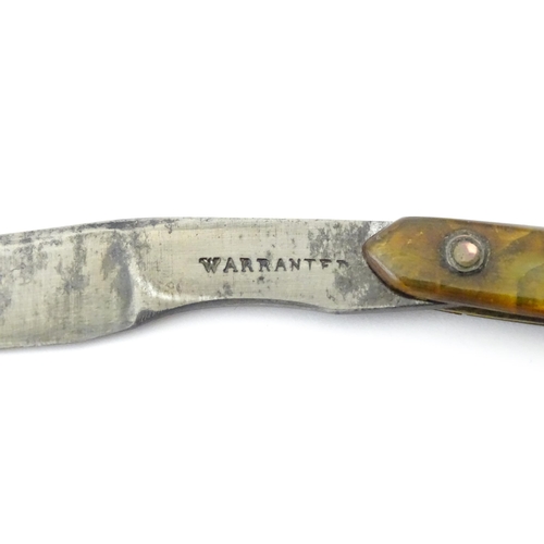 922 - Militaria : a 19thC straight razor, the horn handle inscribed 'Adam Chalmers Lt Inft 79th' and 'Wate... 