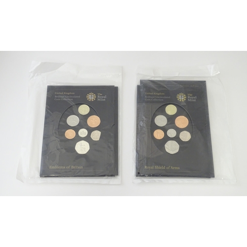 895 - Coins : a quantity of Queen Elizabeth II United Kingdom collectors coins to include two Royal Mint 1... 