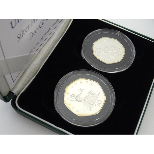 906 - A quantity of coins to include a silver Piedfort Queen Elizabeth II 2021 95th birthday commemorative... 