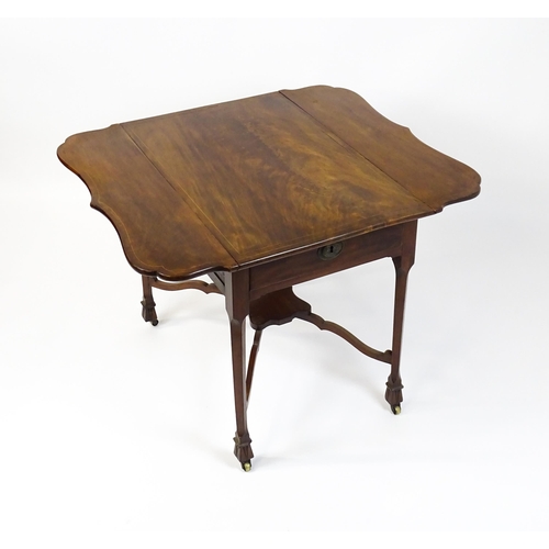 1483 - A late 18thC Chippendale style mahogany Pembroke table, the butterfly table top having two shaped dr... 