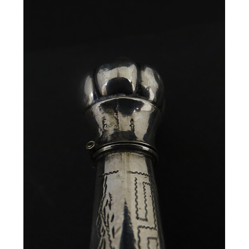 234 - A glass scent / perfume bottle with a Dutch silver top, c. 1810. Approx. 4 3/4