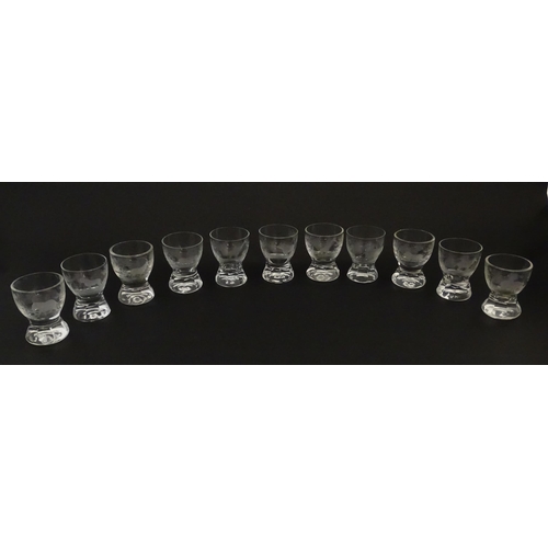 182 - Rowland Ward sherry / liquor  glasses with engraved Safari animal detail. Unsigned.  Largest approx.... 