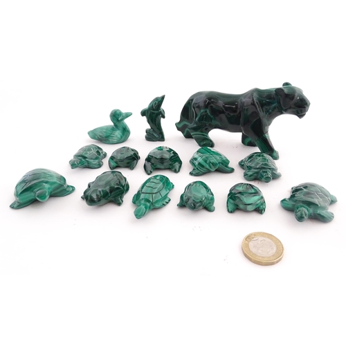 1092 - Natural History / Geology Interest: A quantity of malachite animals to include turtles, tiger, duck,... 