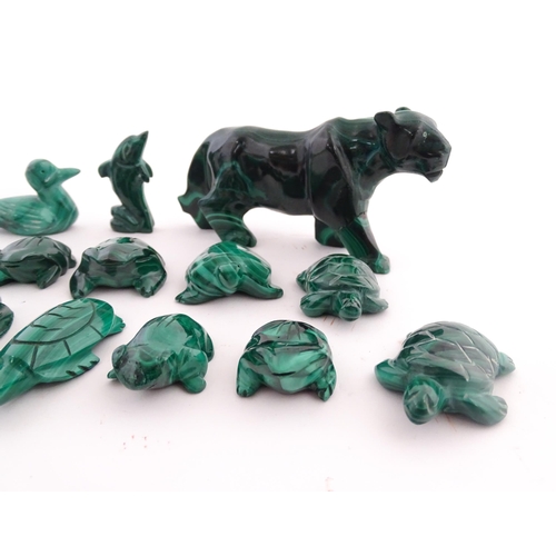 1092 - Natural History / Geology Interest: A quantity of malachite animals to include turtles, tiger, duck,... 