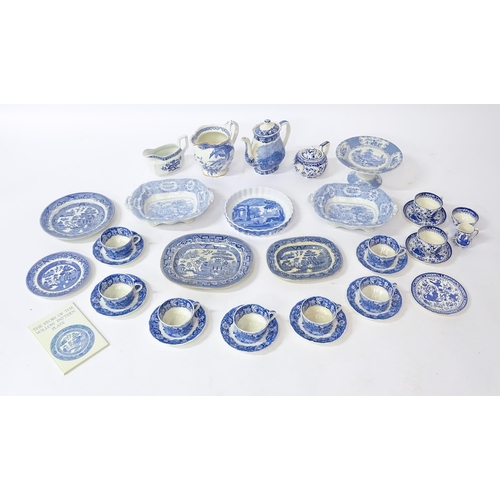 171A - A quantity of assorted blue and white wares to include Palissy Pottery coffee / hot water pot, cups,... 