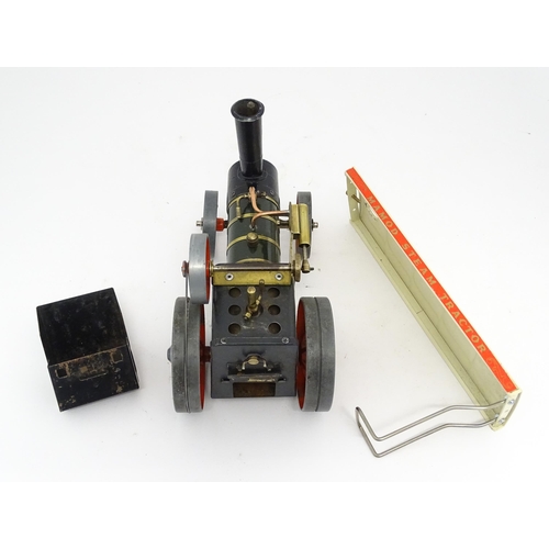 951 - Toy: A Mamod model Steam Tractor traction engine TE1. Approx. 10