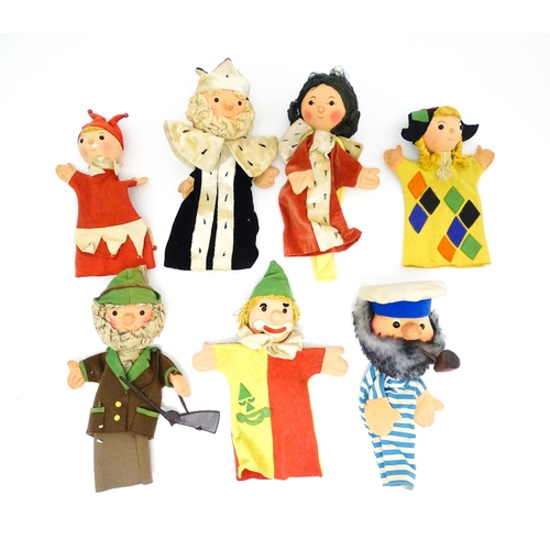 955 - Toys: Seven vintage assorted hand / glove puppets to include king, clown, jester, fisherman, etc. La... 