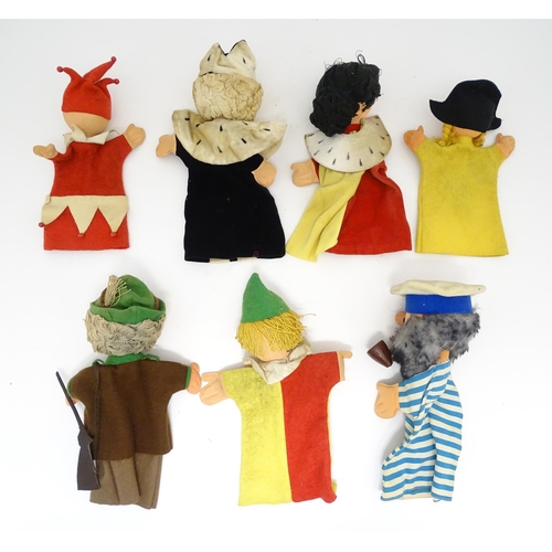 955 - Toys: Seven vintage assorted hand / glove puppets to include king, clown, jester, fisherman, etc. La... 