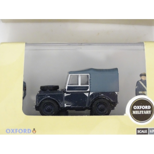 959 - Toys: A quantity of die cast scale model Oxford Fire / Military / Commercial vehicles to include RAF... 