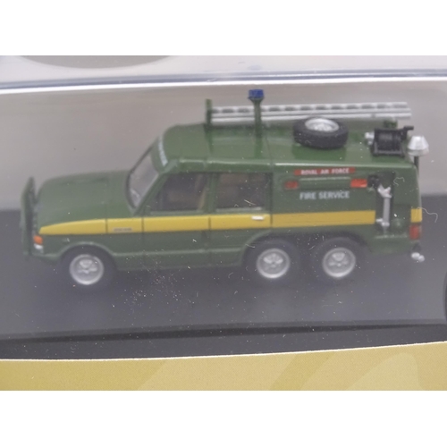 960 - Toys: A quantity of die cast scale model Oxford Military / Fire / Commercials vehicles to include Th... 