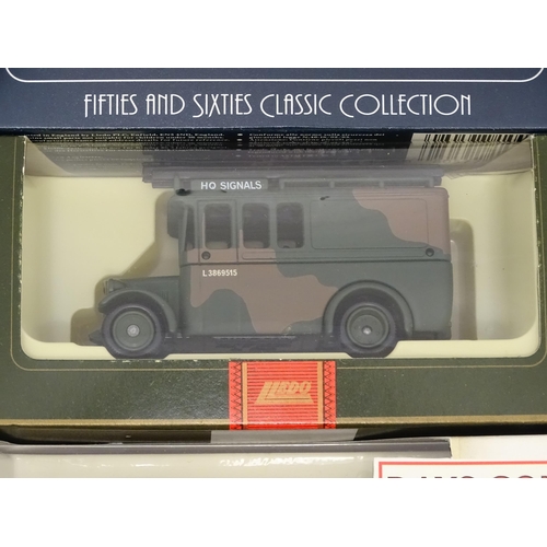 961 - Toys: A quantity of assorted die cast scale model vehicles to include Lledo Days Gone 1939 Ford Fire... 