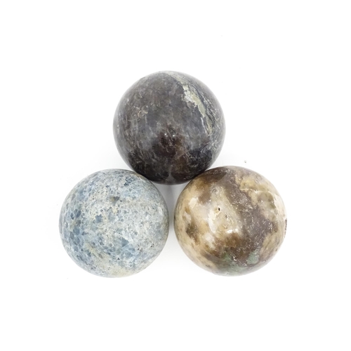 1104 - Natural History / Geology Interest: Three polished hardstone specimen spheres to include a labradori... 