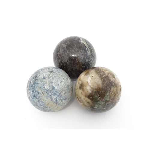 1104 - Natural History / Geology Interest: Three polished hardstone specimen spheres to include a labradori... 