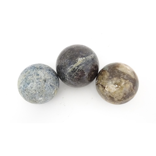 1104 - Natural History / Geology Interest: Three polished hardstone specimen spheres to include a labradori... 