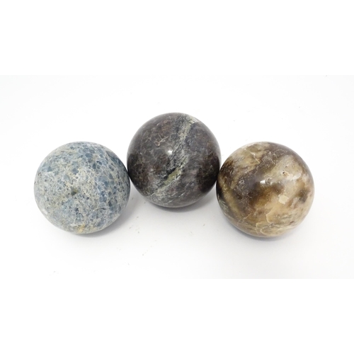 1104 - Natural History / Geology Interest: Three polished hardstone specimen spheres to include a labradori... 