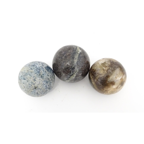 1104 - Natural History / Geology Interest: Three polished hardstone specimen spheres to include a labradori... 