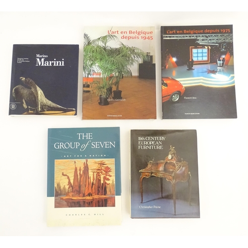 2035 - Books: A quantity of assorted reference books comprising Marino Marini edited by Pierre Case, 1999; ... 