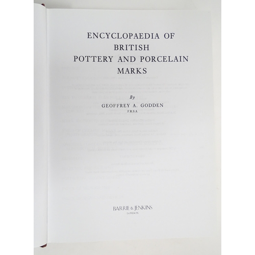 2060 - Books: A quantity of ceramics reference books comprising New Handbook of British Pottery & Porcelain... 