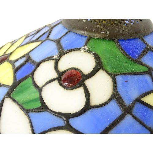 1408 - A Tiffany style light shade with floral stained glass style detail and rise and fall style light fit... 