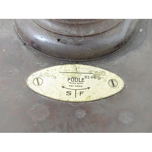 1464 - An American Poole electric mantel clock, the 3