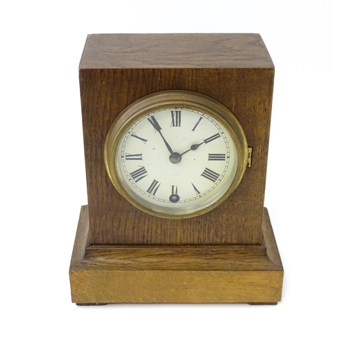 1466 - A 20thC oak cased mantle clock bearing label for Camerer, Kuss & Co.  Approx. 9 1/4