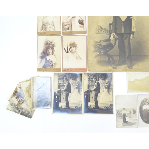 2141 - A quantity of assorted early 20thC French photographs to include studio portraits of Emilienne d'Ale... 