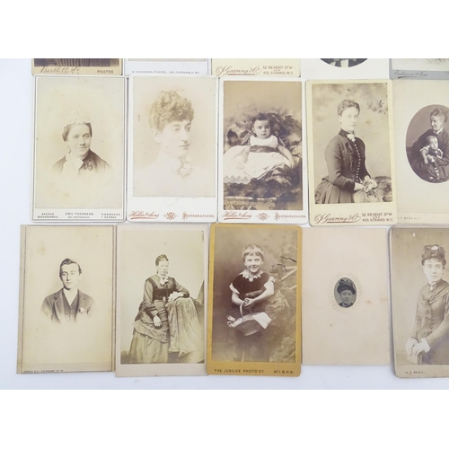 2145 - A quantity of assorted 19thC carte de visite photographs to include men, women and children. Various... 