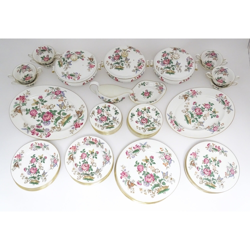 170A - A quantity of Wedgwood dinner wares in the Charnwood pattern to include plates, twin handles soup bo... 