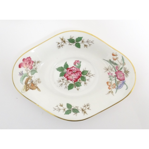 170A - A quantity of Wedgwood dinner wares in the Charnwood pattern to include plates, twin handles soup bo... 