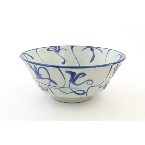 29 - A Chinese blue and white Tek Sing Cargo bowl decorated in the lotus pattern. Approx. 2 3/4