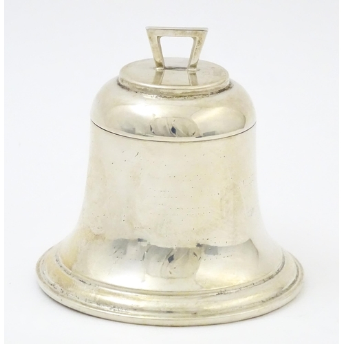 336 - A silver inkwell of bell form with gilded interior and glass liner, hallmarked Birmingham 1933, make... 