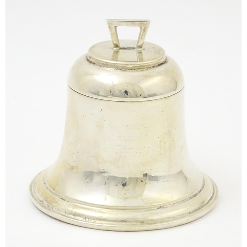 336 - A silver inkwell of bell form with gilded interior and glass liner, hallmarked Birmingham 1933, make... 