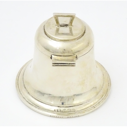 336 - A silver inkwell of bell form with gilded interior and glass liner, hallmarked Birmingham 1933, make... 