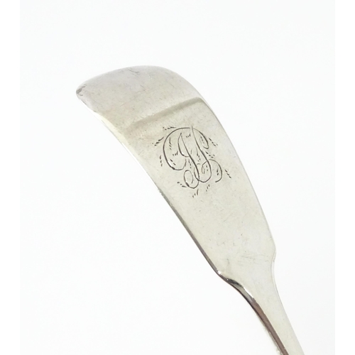 432 - A Victorian silver Fiddle pattern sauce ladle hallmarked Exeter 1860, maker John Stone. Approx. 5 3/... 