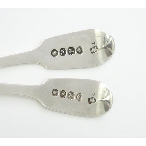 365 - A pair of silver Fiddle pattern salt spoons, hallmarked London 1836, maker John James Whiting. Appro... 