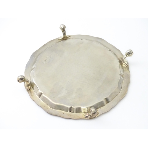 465 - A silver card tray hallmarked Birmingham 1964, maker Garrard & Co. Ltd. Approx. 6 1/4