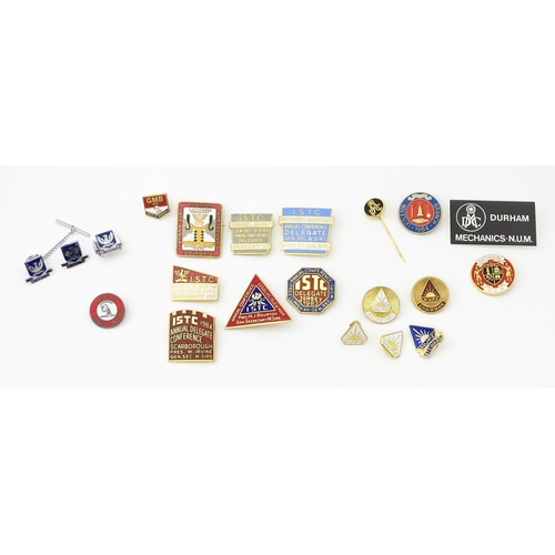 791 - Trade Union Interest: a quantity of assorted badges, pins, etc. to include National Union of Public ... 